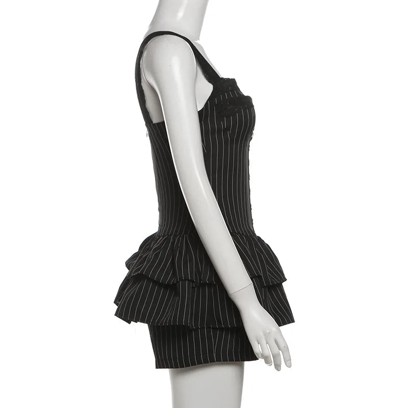 Goth Dark Fairy Grunge Striped Ruffles Hem Black Rompers Sexy Lace Straps Y2K Playsuits Mall Goth Trim Zip One-piece Streetwear