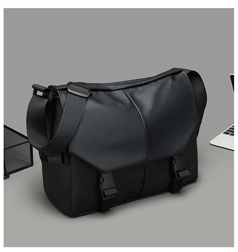 Men Motorcycle Cycling Messenger Bags Waterproof Big Crossbody Shoulder Bag Personalized Hip Hop Street Travel Cross Bag Male